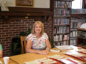 Janet Knedler, another children's book author and new friend. She signed her new book the Mount Ayr library with me. 